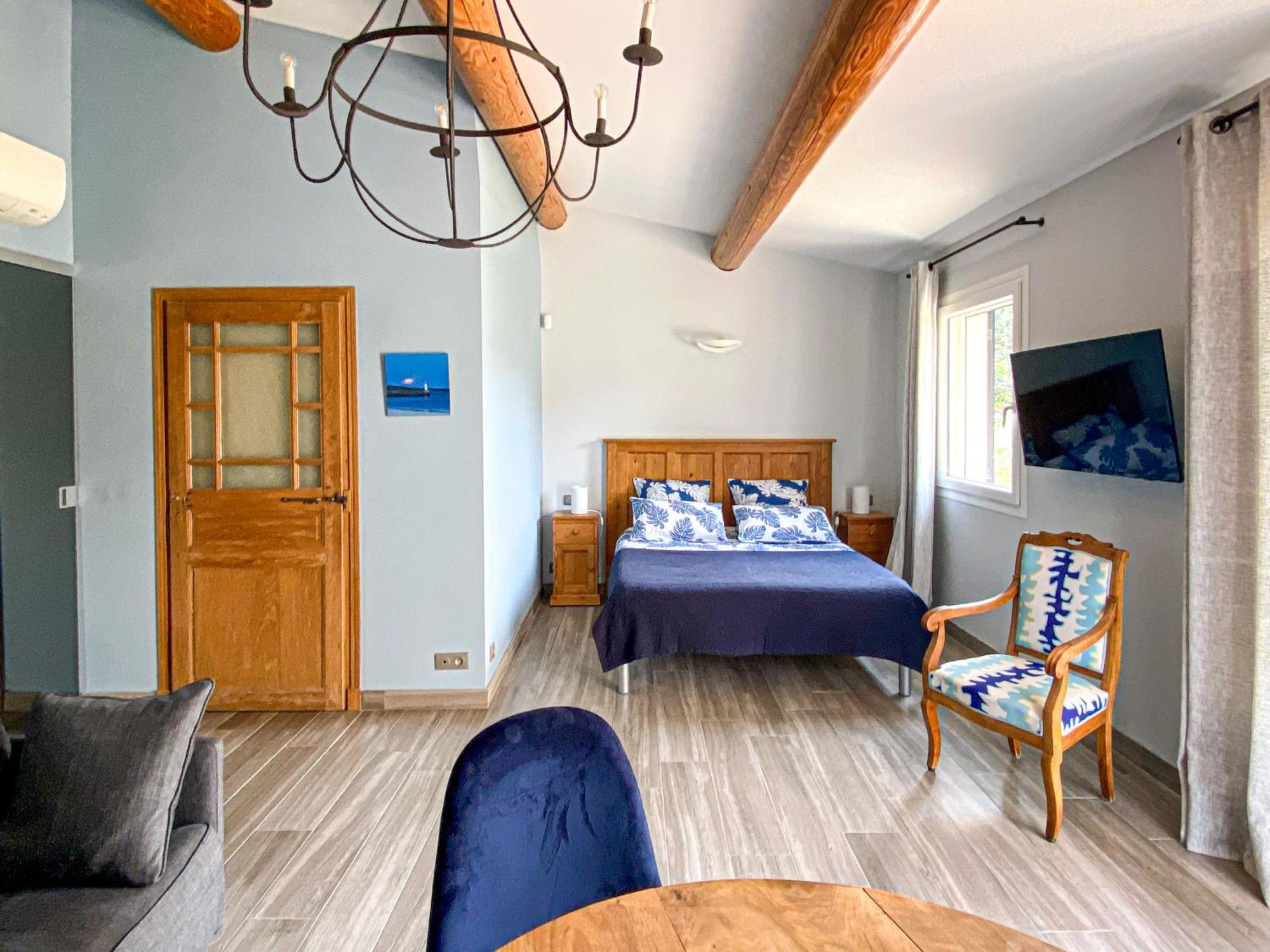 La Chamade Grande Chambre B&B Independante Ventabren Exteriör bild